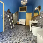 Mid Modern Akragas In Center With Sea View Агридженто