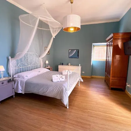 Mid Modern Akragas In Center With Sea View * Агридженто