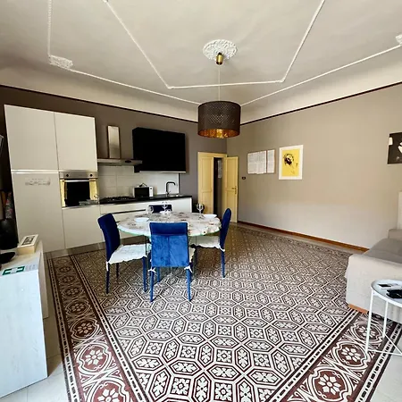 Mid Modern Akragas In Center With Sea View Lejlighed